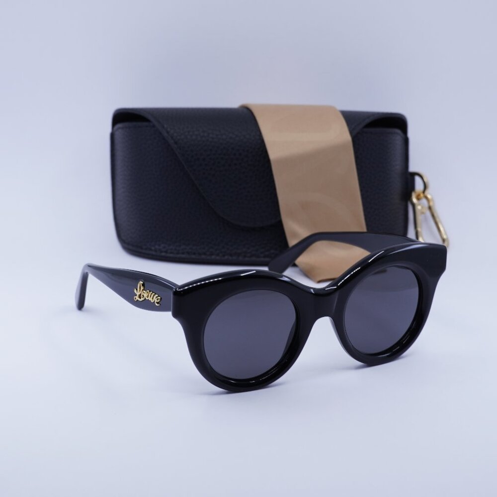 Loewe LW40126I 01A Round Sunglasses – Black\Grey